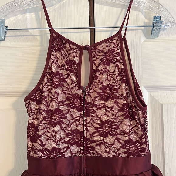 Youth Formal Hi-low Dress - Picture 4 of 10